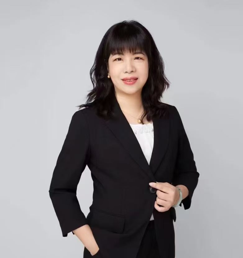 区巧莹 区域代表